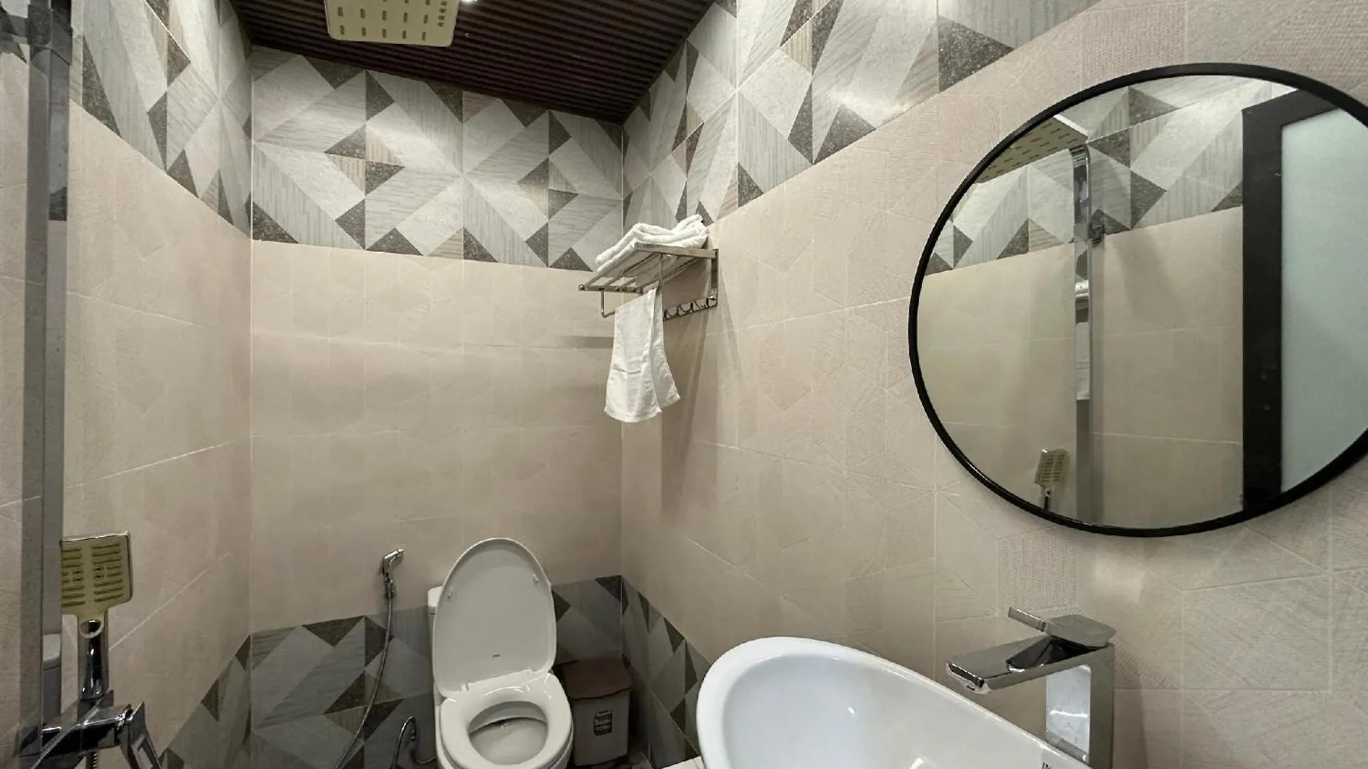 Thien Han Phat Hotel Da Nang 3*,  Vietnam